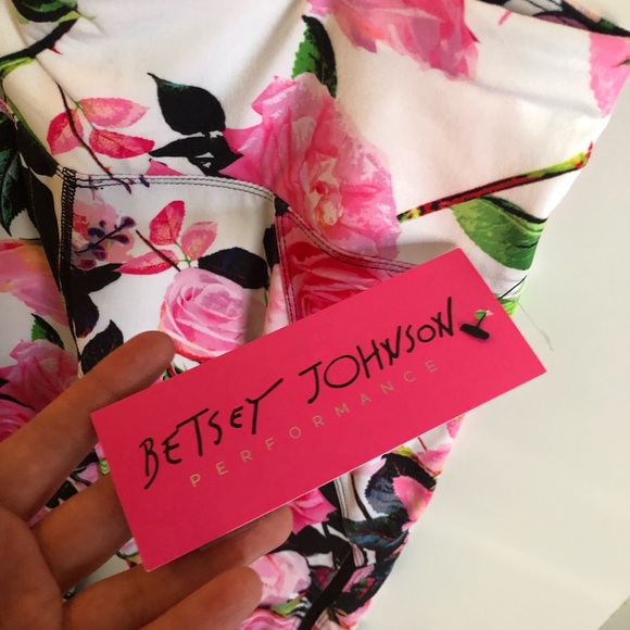 NWT Betsey Johnson Floral Leggings - Picture 4 of 5